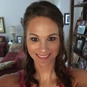 Meet your Posher, Lindsay